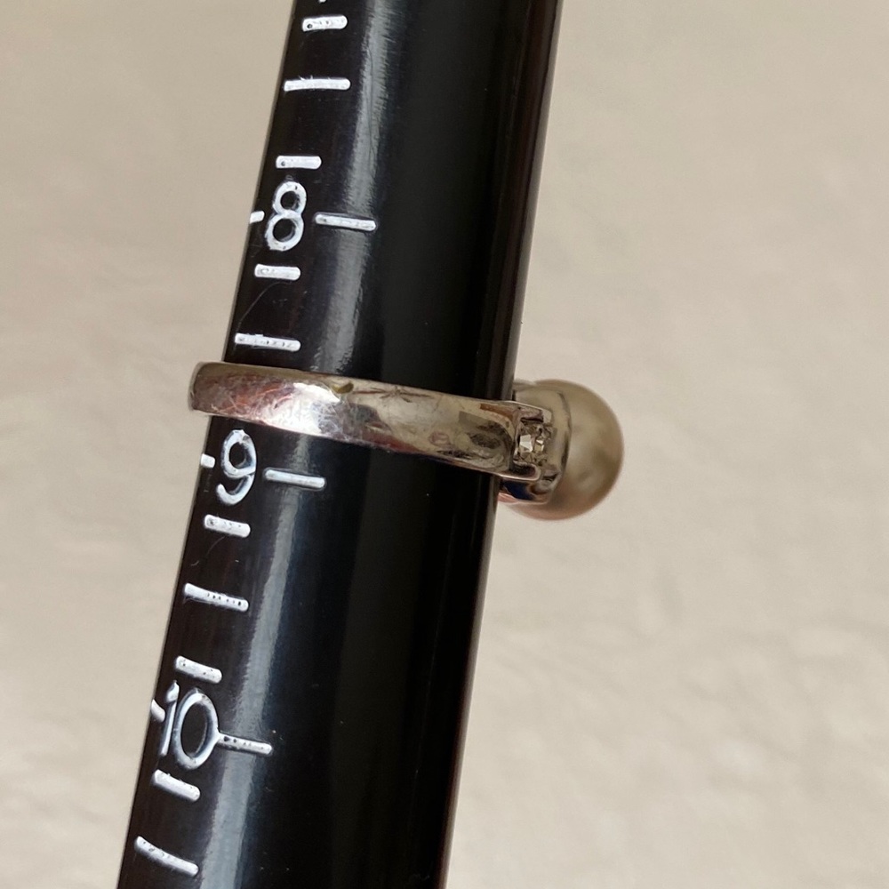 Faux pearl ring - Picture 6 of 7